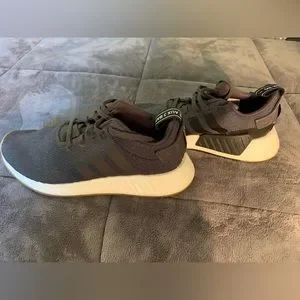 Men’s Size US 7 - adidas NMD R2 Grey Five 2017 CQ2400 adidas | Shoes | Mens Size Us 7 Adidas Nmd R2 Grey Five 27  main image 4